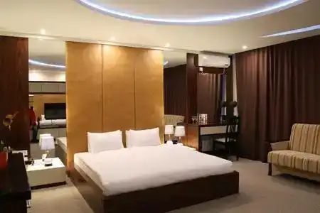 La Casa - 4