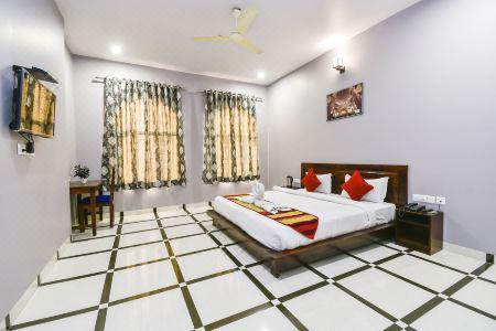 Laxmi Niwas - 11