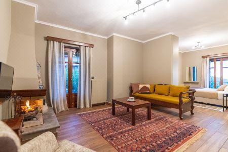 Ef Zin Arachova - 30