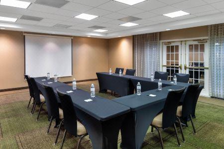 La Quinta Inn & Suites by Wyndham Greenville Haywood - 6