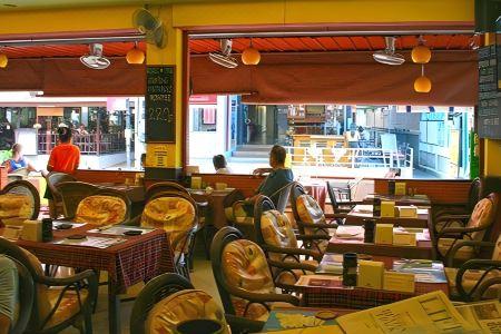 Robin's Nest Guesthouse & Restaurant - 4
