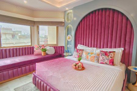 Sarang Palace - A Luxury Boutique - 153