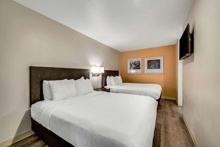 Comfort Inn Boardwalk - 69