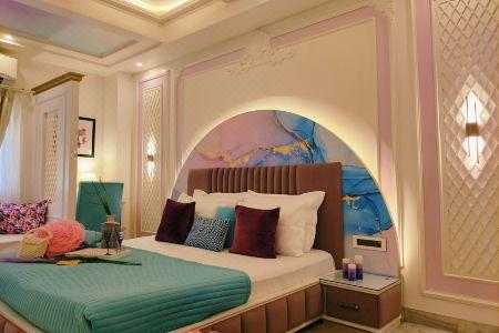 Sarang Palace - A Luxury Boutique - 109