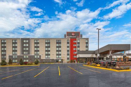 Best Western Plus Toronto North York & Suites - 0