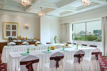 City Seasons Suites - 8