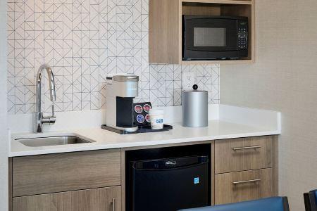 Holiday Inn Express & Suites KITCHENER SOUTHEAST by IHG - 41