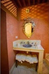 Riad Vega - 1