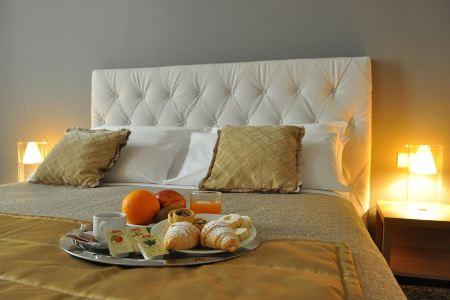 HNN Luxury Suites - 2