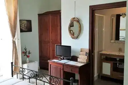B&B Art Suite Principe Umberto - 0