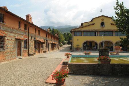 La Piazza di San Donato - 7