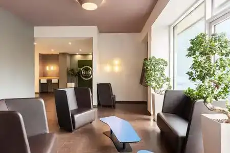 B&B Düsseldorf-Mitte - 3