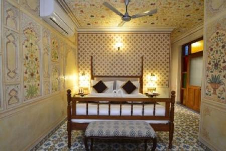Nirbana Palace - A Heritage and Spa - 23