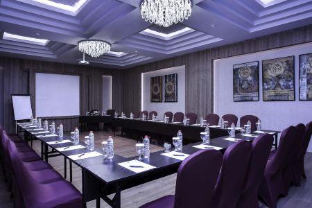 ibis Yogyakarta Adi Sucipto - 7