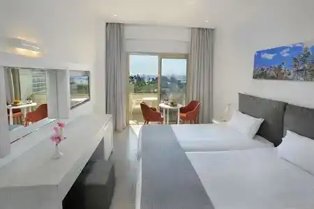 Nissiana & Bungalows - 1