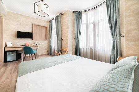 Castle Franco Suites - 18