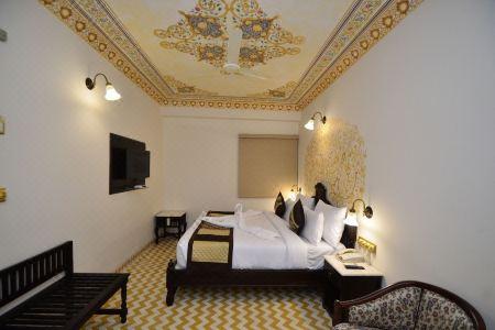 Nirbana Palace - A Heritage and Spa - 27