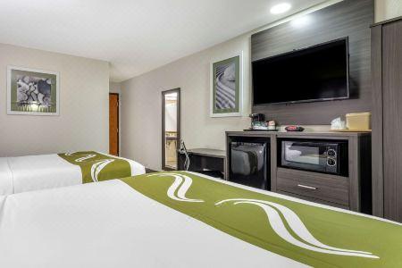 Quality Inn & Suites Longview I-20 - 30