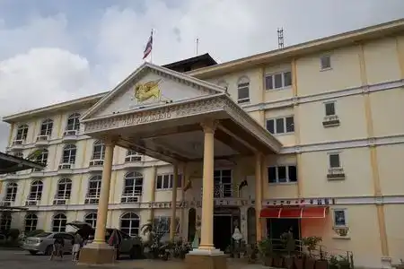 Phadaeng - 2
