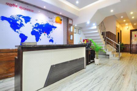 Sky Rich International -Near to Famous Karol Bagh Market & Metro Station - 3