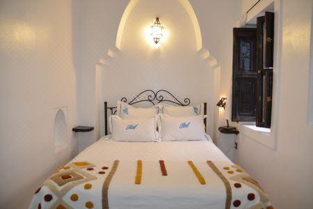 Riad Ailen - 10