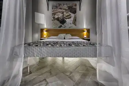 Suite del Ponte Normanno - 0