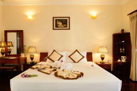 Golden Coast Resort & Spa - 16