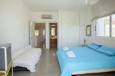 Meneou Seaside Mansion 7 - 8