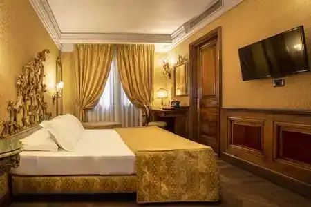 Palazzina Veneziana - 0