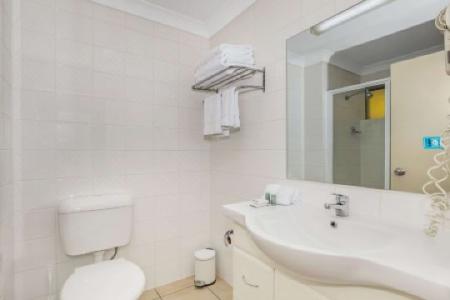 Best Western Airport 85 Motel - 48