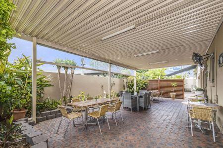 Best Western Airport 85 Motel - 5