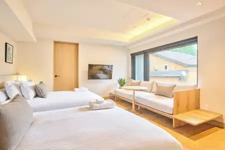 Niseko Central Houses and Apartments - 2