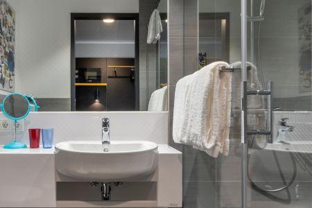 Holiday Inn - the niu, FURY ASCHHEIM MESSE by IHG - 47