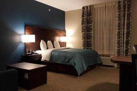 MainStay Suites Midland - 37