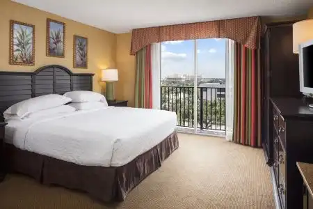 Embassy Suites by Hilton Fort Lauderdale 17th Street - 8