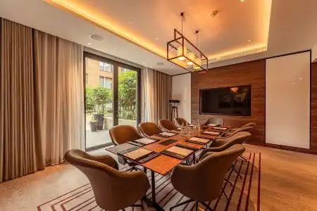 The Fellows House Cambridge, Curio Collection By Hilton - 5