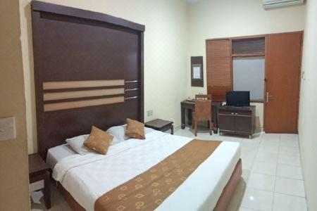 Senen Indah Syariah - 24