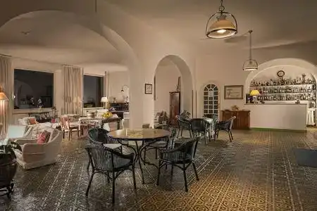 Bellevue Suite - 3