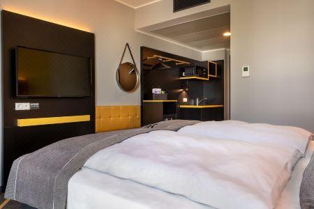 Holiday Inn - the niu, FURY ASCHHEIM MESSE by IHG - 76
