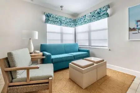 Hilton Vacation Club Crescent on South Beach Miami - 21