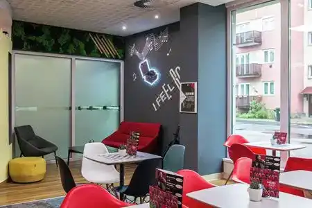 ibis Gyor - 4