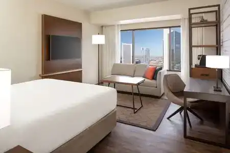 Hyatt Regency - 0