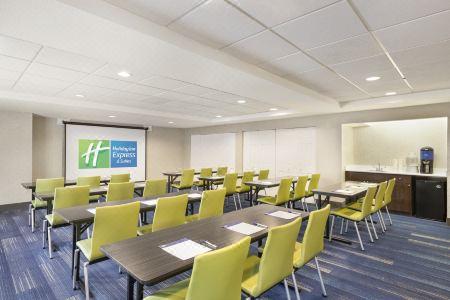 Holiday Inn Express & Suites SARASOTA EAST - I-75 by IHG - 6