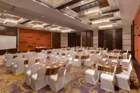 Pride Plaza, Kolkata - 5