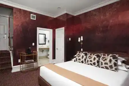 The Franklin on Rittenhouse, A Boutique - 9