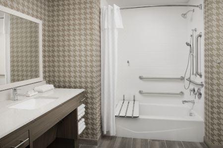 Home2 Suites by Hilton Miami Airport South Blue Lagoon - 32