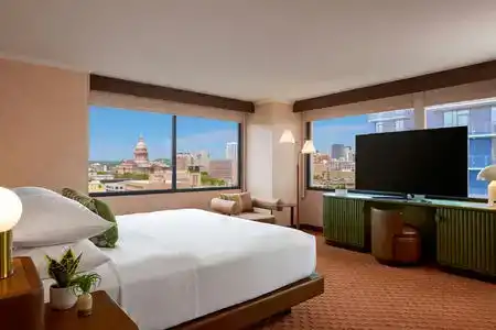 Renaissance Austin Downtown - 64