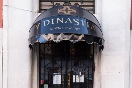 V Dinastia - 9