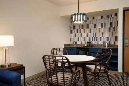 DoubleTree Suites by Hilton Orlando - Disney Springs™ Area - 15