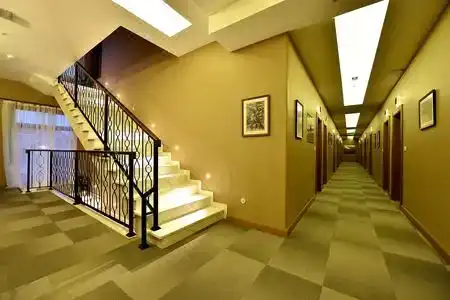 Lazaro - 5